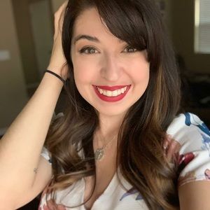 Meet your Posher, Shayla